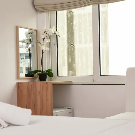 Hotel Hotel_tier *