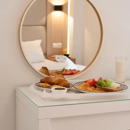 Hotel Hotel_tier *