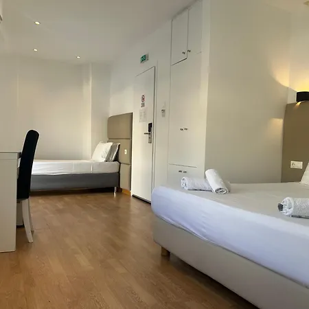 Hotel_tier * Athens